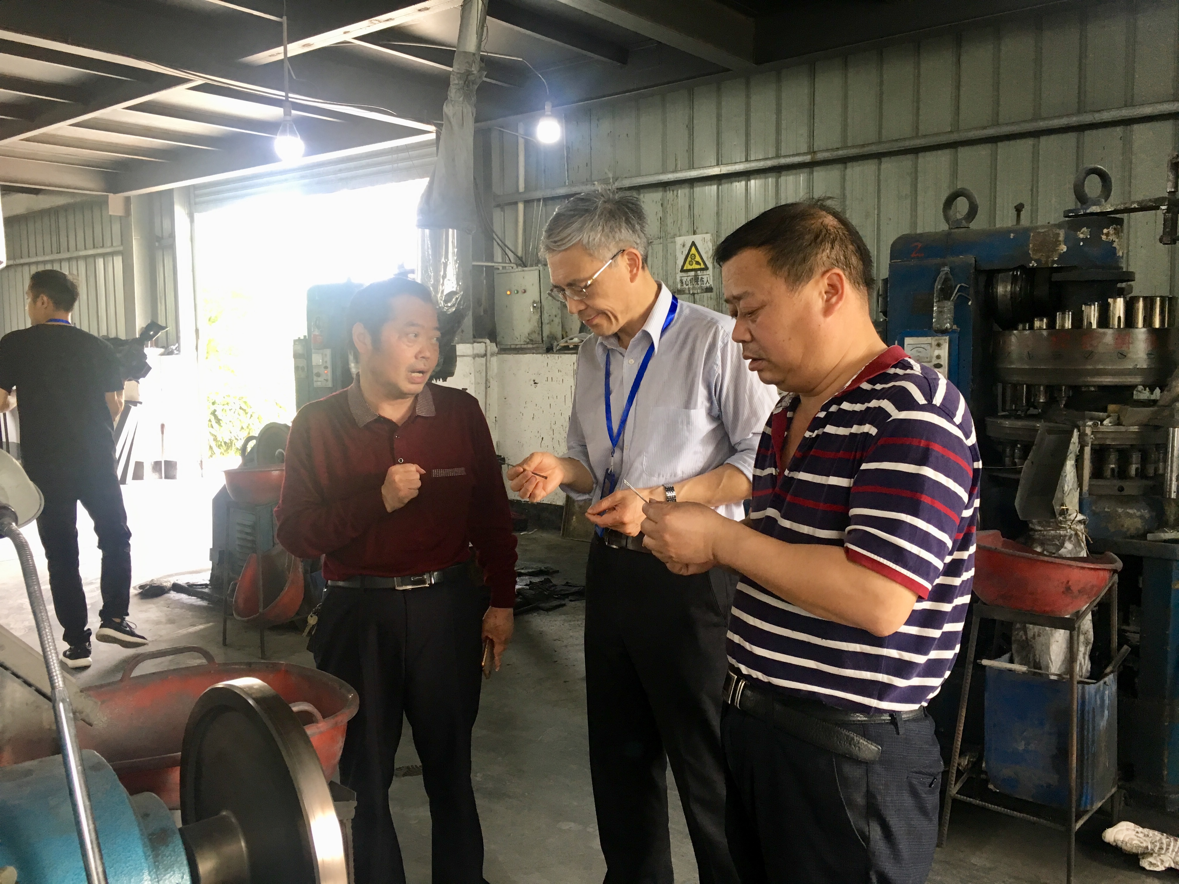 国家高层次人才华中科大博士生导师张祥林教授考察公司